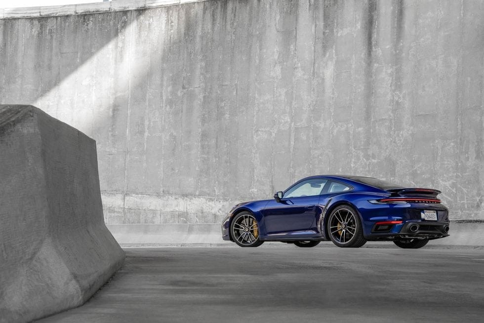 Thông số Porsche 911 Turbo 2021