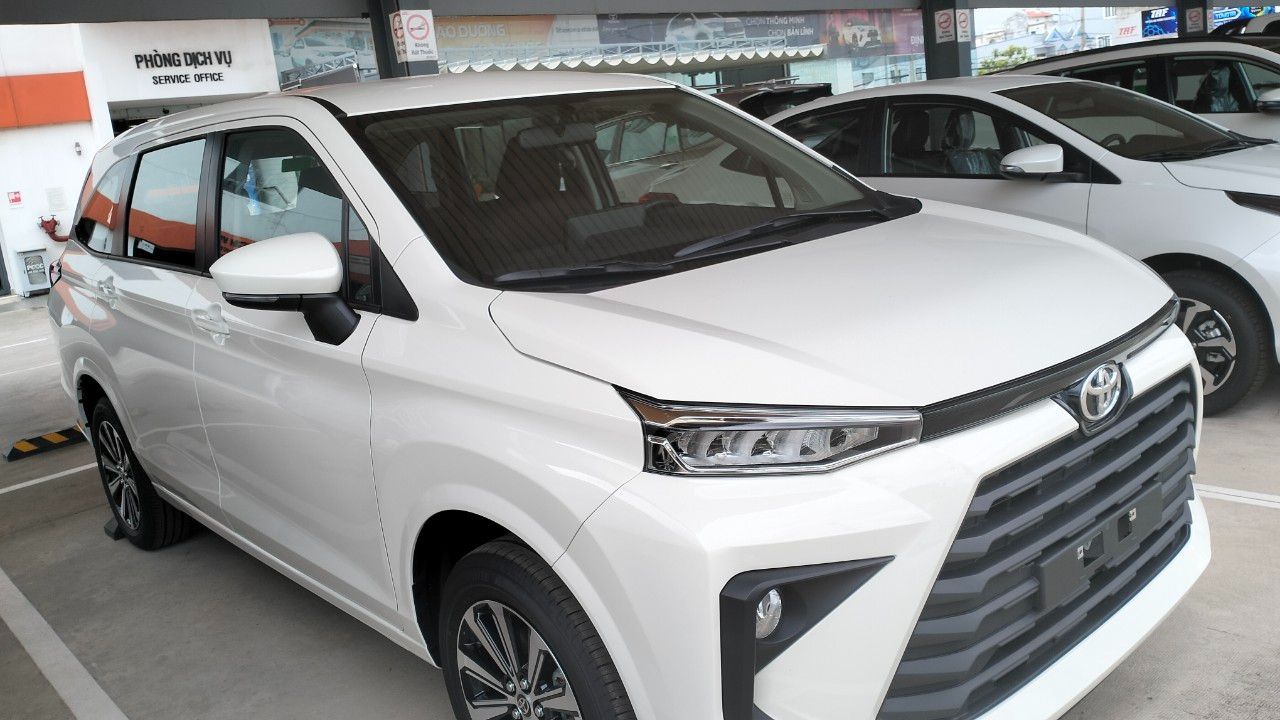 BÁN AVANZA CVT ( số tự động ) 2024 (liên hệ để nhận thêm giá giảm)