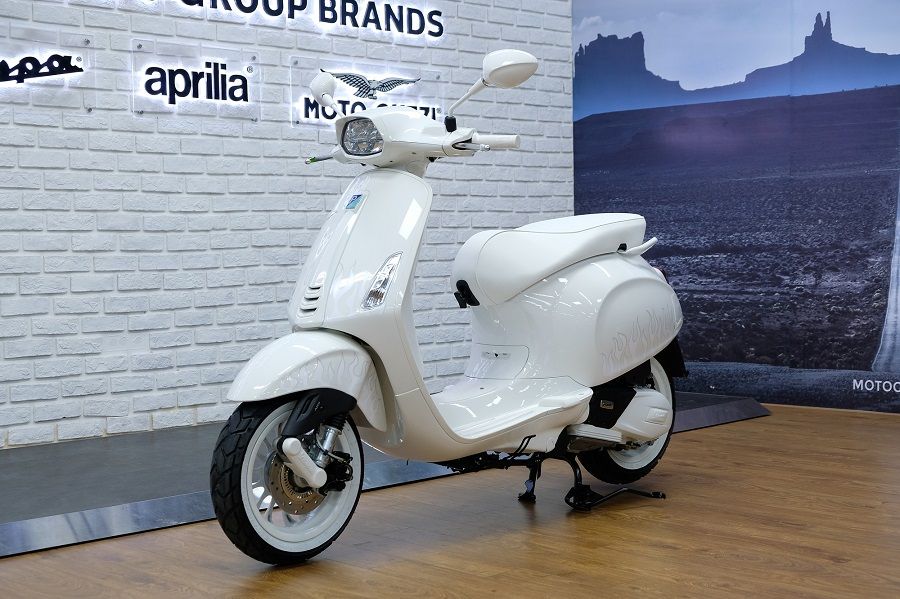 VESPA SPRINT JUSTIN BIEBER