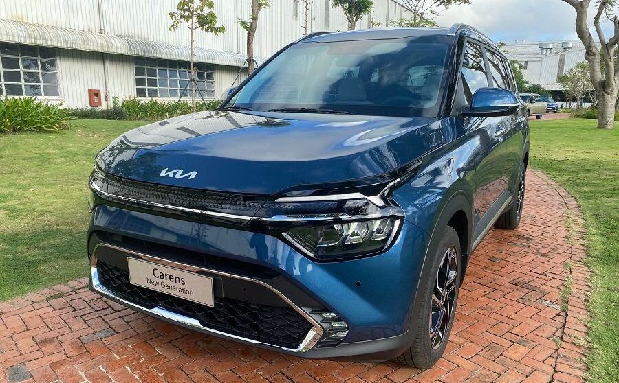 Đánh giá Kia Carens 2023: Chi tiết và chuyên sâu