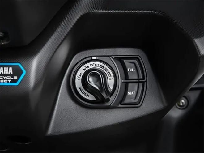 Yamaha NVX 155 VVA-5