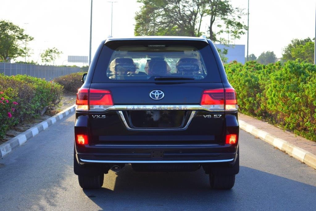 TOYOTA LAND CRUISER 2021-4