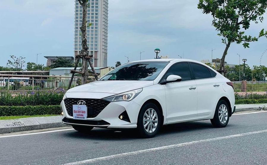 Bán Hyundai Accent 2022 còn như mới