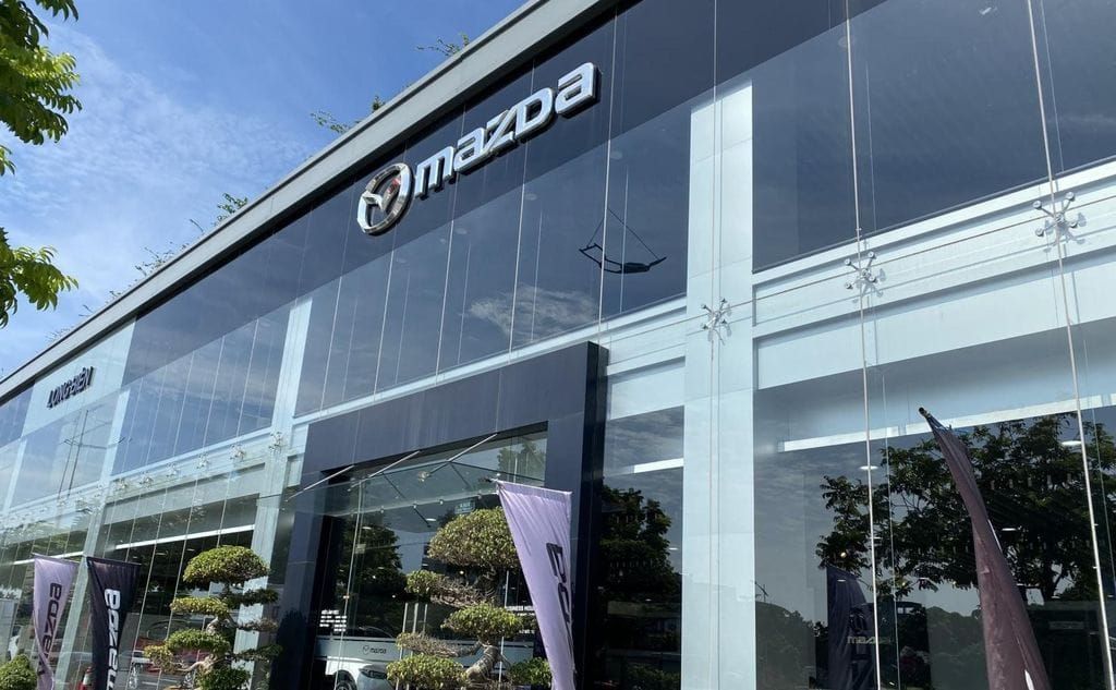 Mazda Long Biên