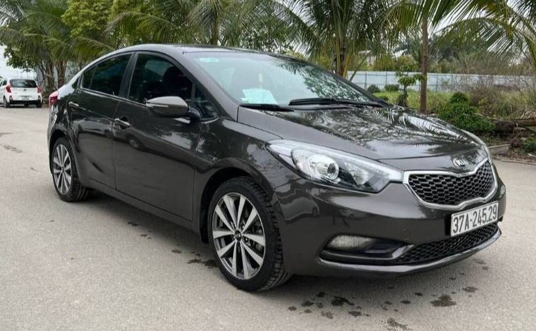 Bán Kia K3 2015 số sàn biển 37