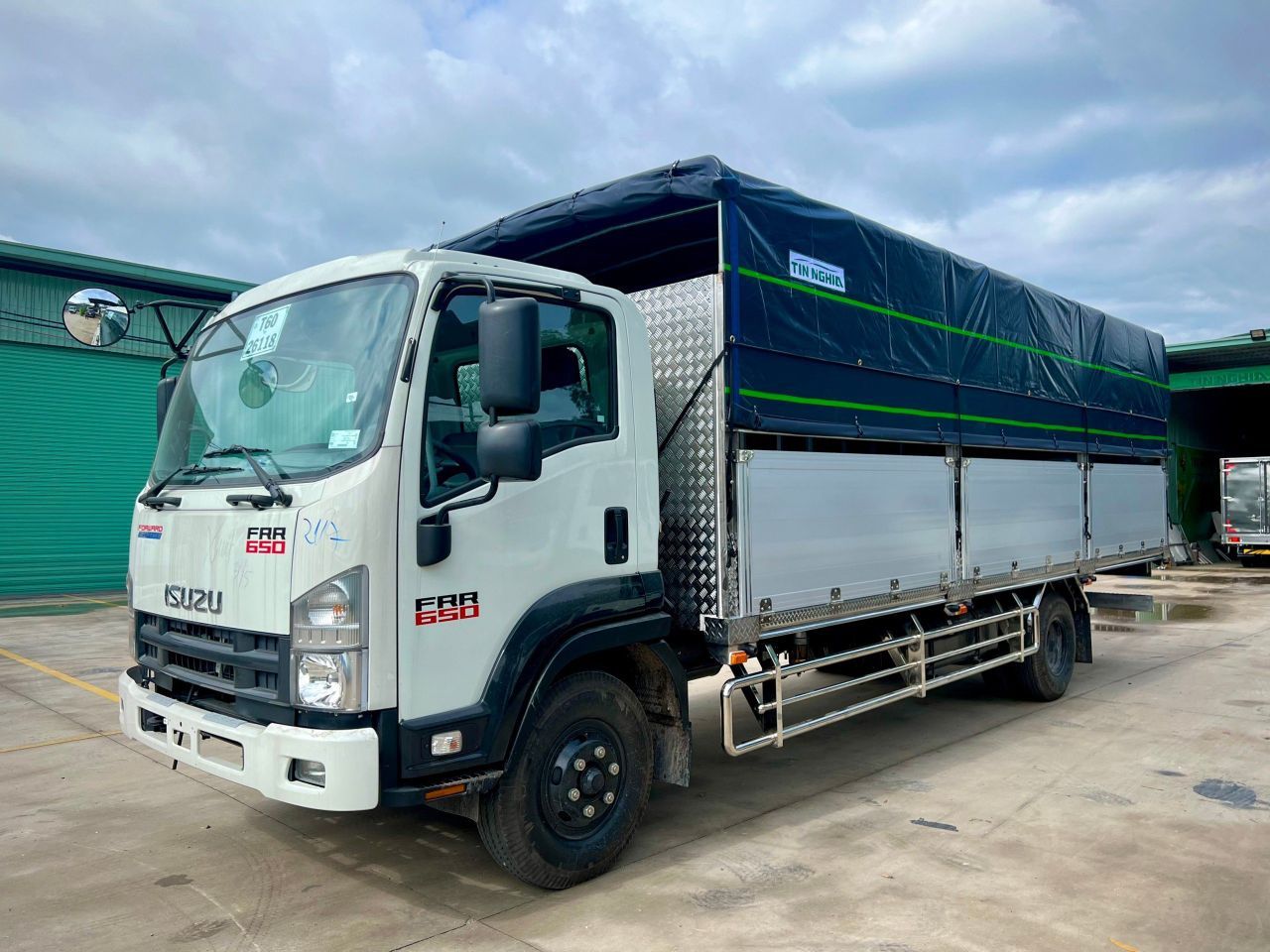 CHÍNH CHỦ  Cần  Bán  XE ISUZU FRR650