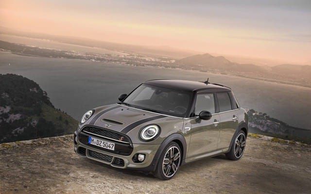 Chi tiết MINI Cooper S 5 cửa 2021 – Ô tô cỡ nhỏ đến từ Anh Quốc