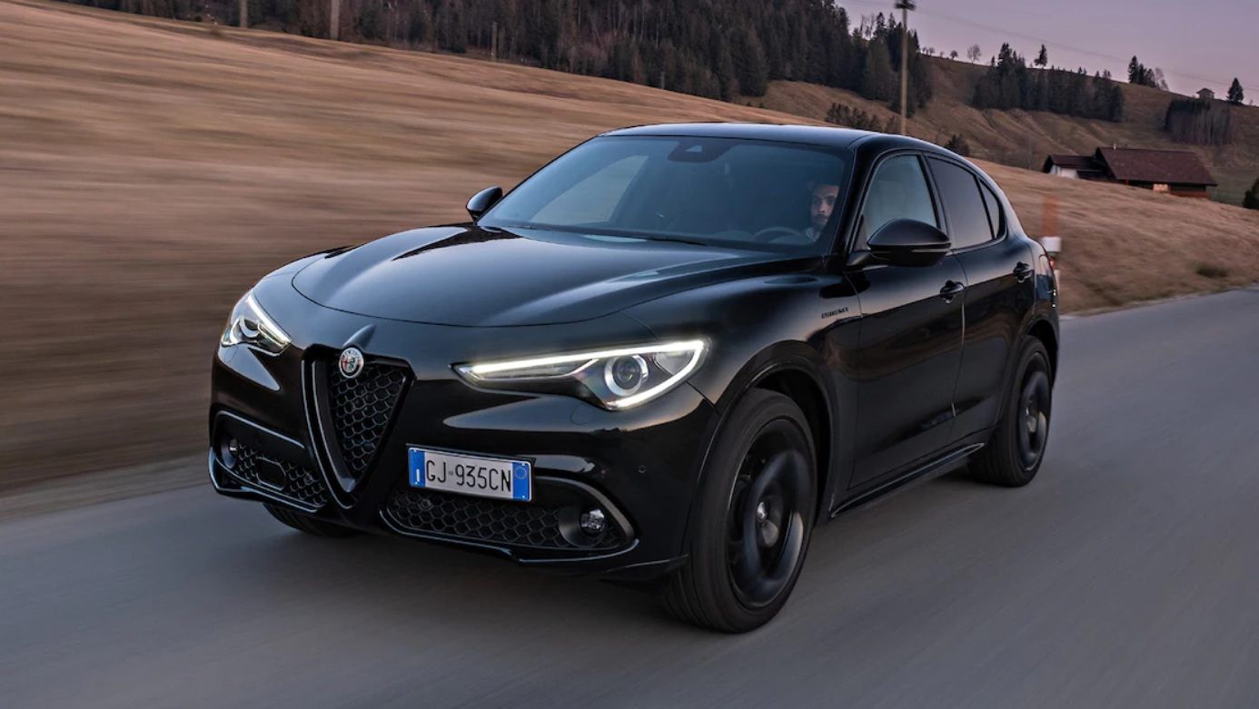 Alfa Romeo Stelvio 2023