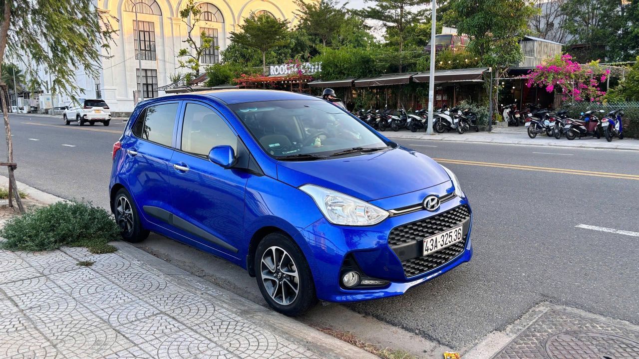 HYUNDAI GRAND i10 1.2 AT HATCHBACK – SỐ TỰ ĐỘNG