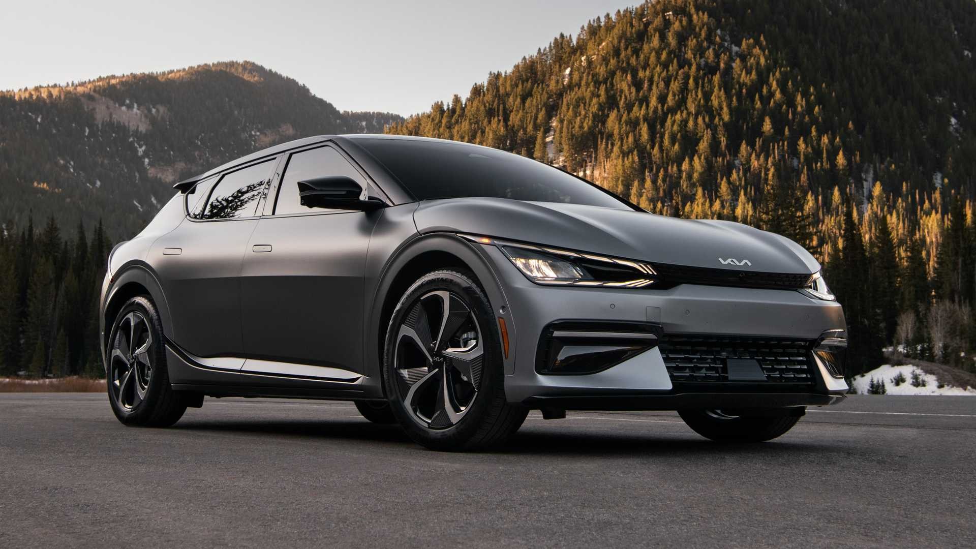 GIá xe Kia EV6 2022