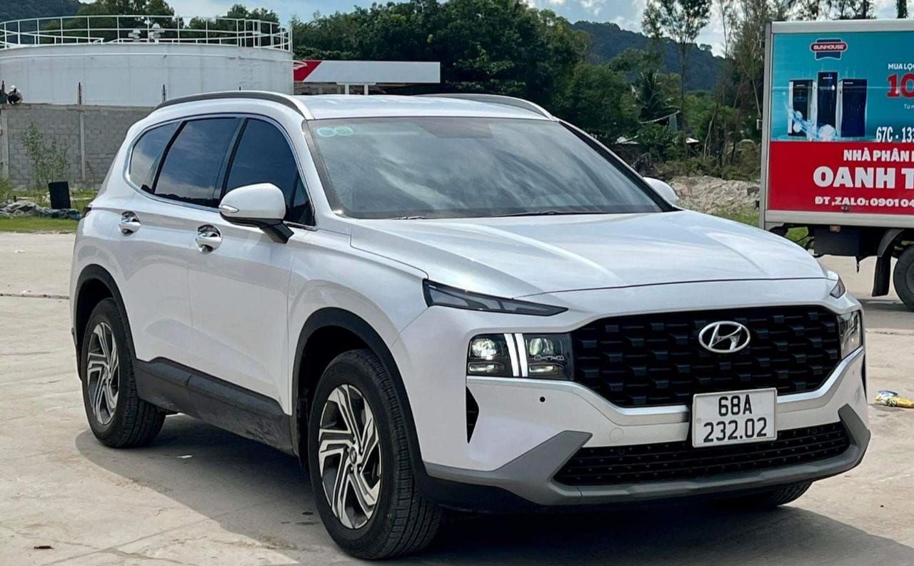 Hyundai Santafe Dầu Tiêu Chuẩn 2022 Lướt 6K Đẹp Như Mới