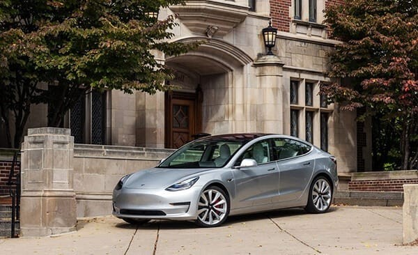 Tesla Model 3 2021