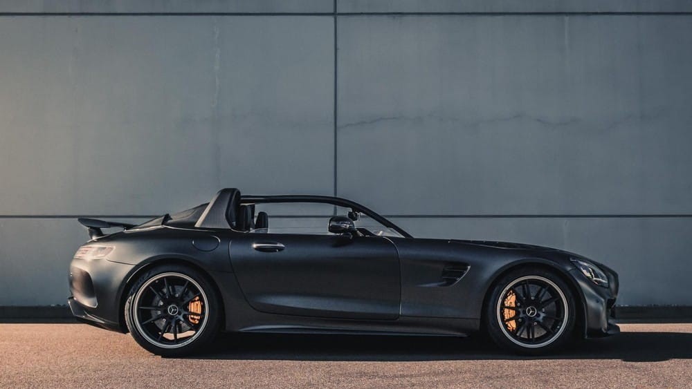 Phía bên sườn của Bussink GT R SpeedLegend