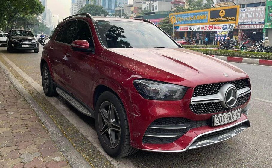 Hàng mới về GLE 450 đỏ kem sx 2020