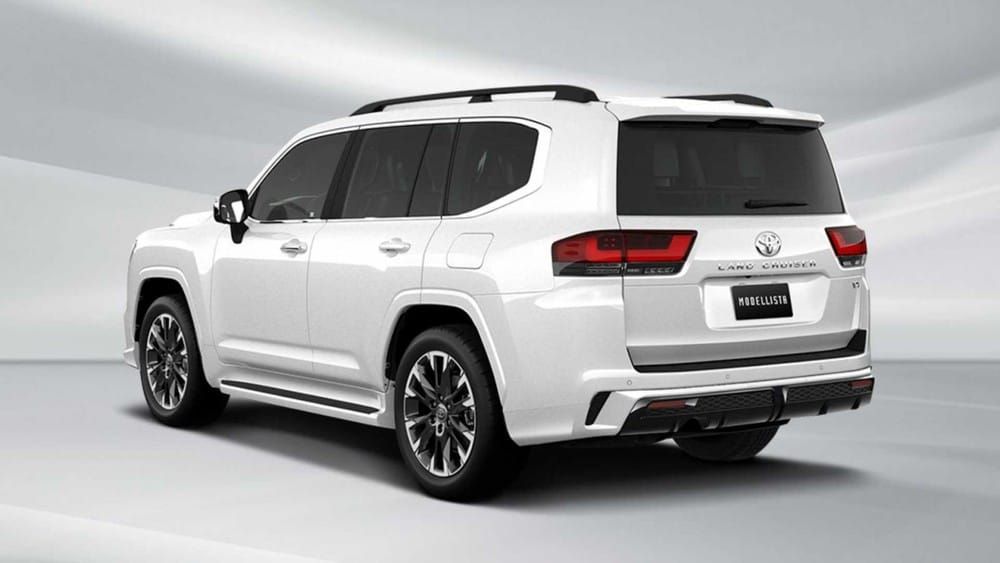 Toyota Land Cruiser 2022 với gói phụ kiện Modellista còn có cản sau và vành khác biệt
