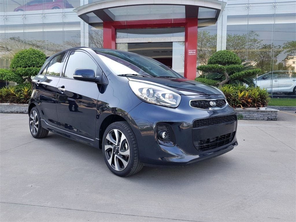 KIA Morning hay Hyundai Grand i10