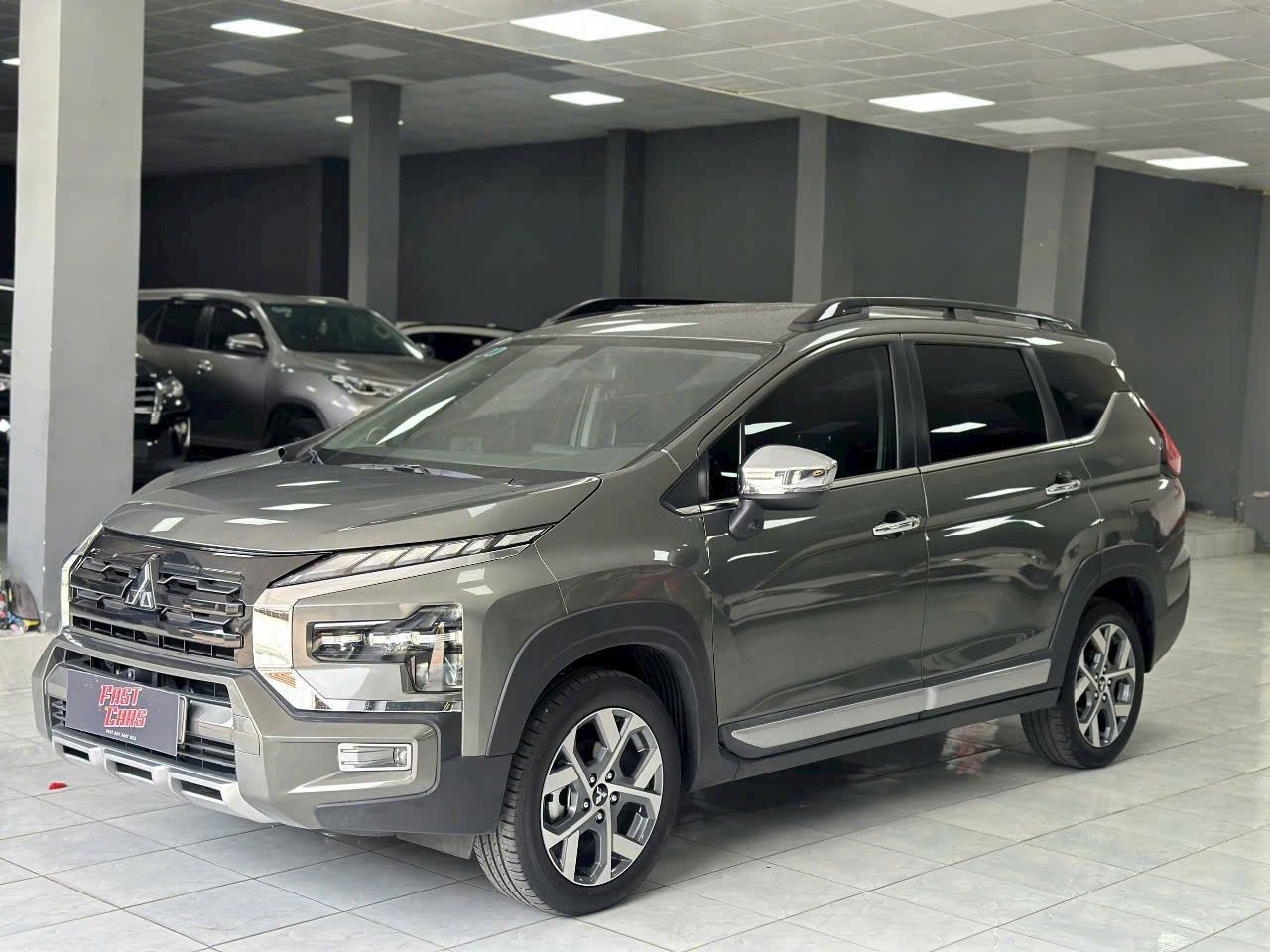 Mitsubishi Xpander Cross, phiên bản 1.5 AT