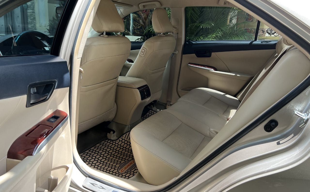 Toyota Camry 2014 Màu Vàng Cực Đẹp