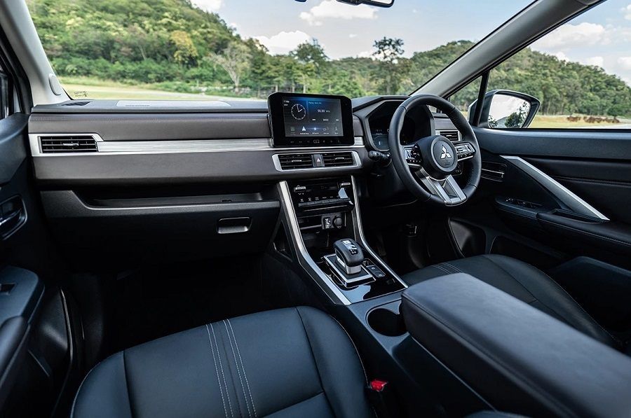 Nội thất Mitsubishi Xpander HEV 2025