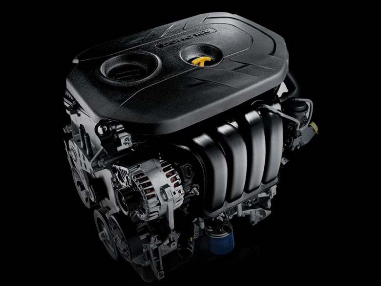 Động cơ Kia Rondo 2.0 GAT Deluxe êm ái mượt mà