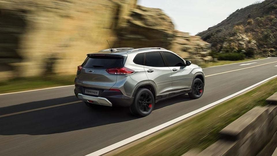 Thiết kế bên sườn và đằng sau của Chevrolet Tracker 2021 Thiết kế bên sườn và đằng sau của Chevrolet Tracker 2021