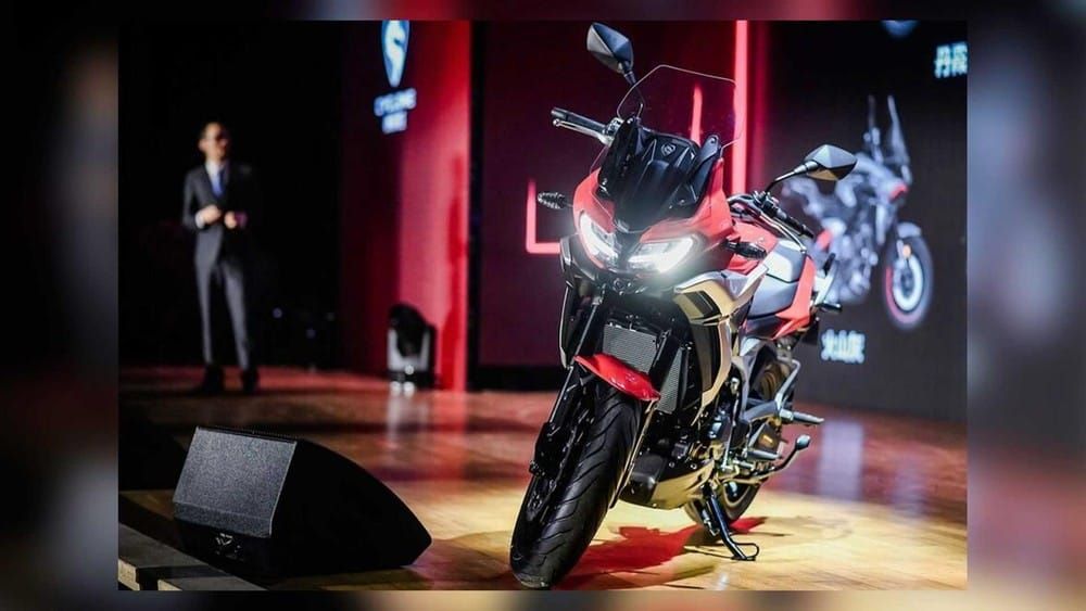 Chi tiết xe việt dã Zongshen Cyclone RX6 với trang bị động cơ của Norton