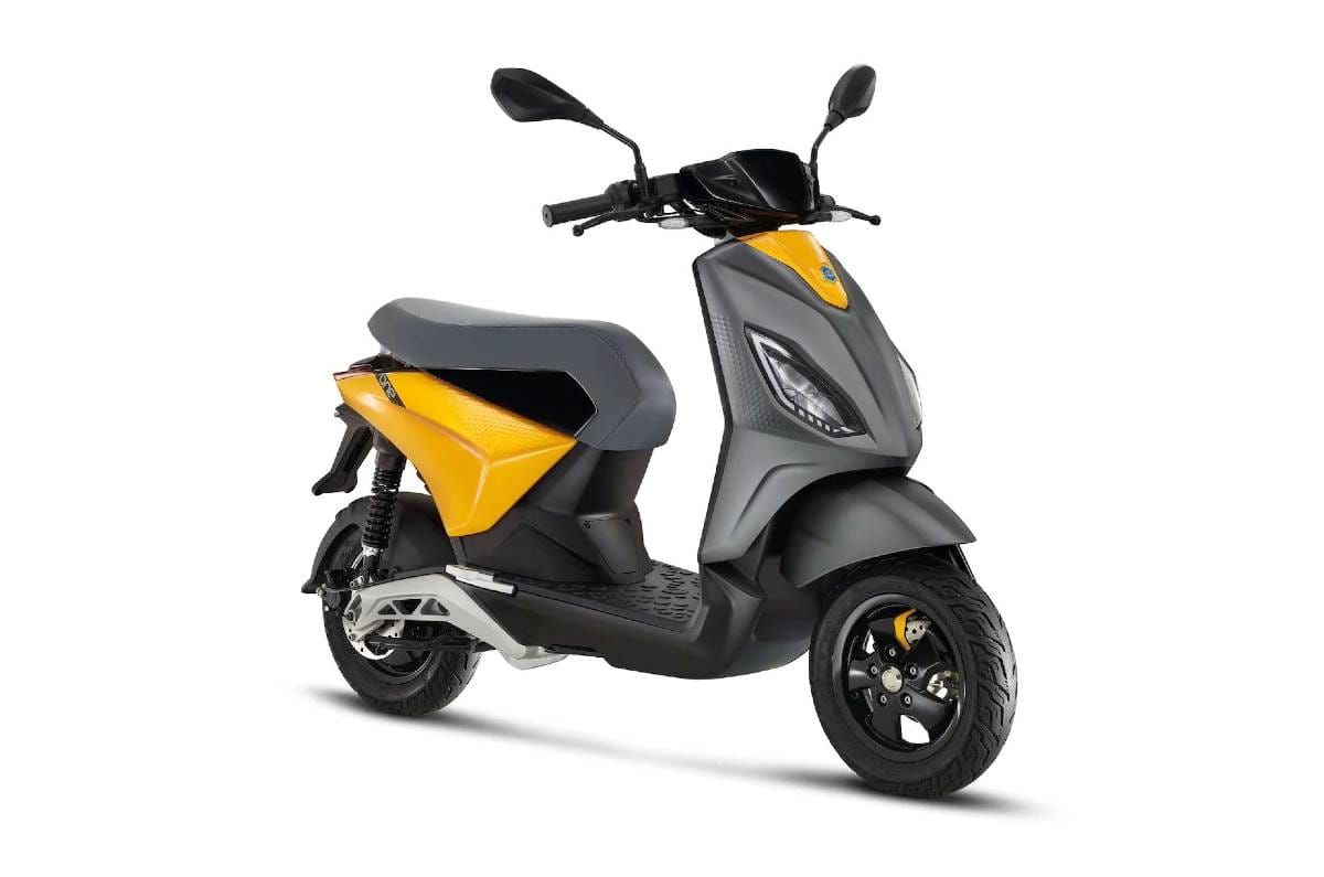 Hé lộ giá bán của xe điện Piaggio One, lên tới hơn 81 triệu đồng