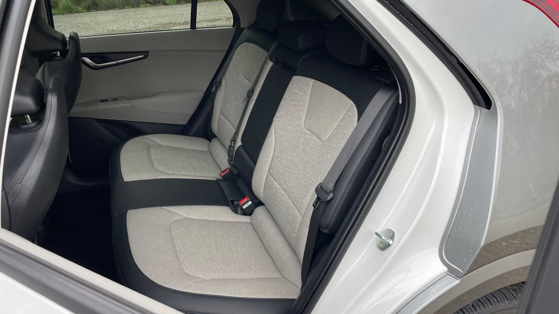 Ghế sau Kia Niro