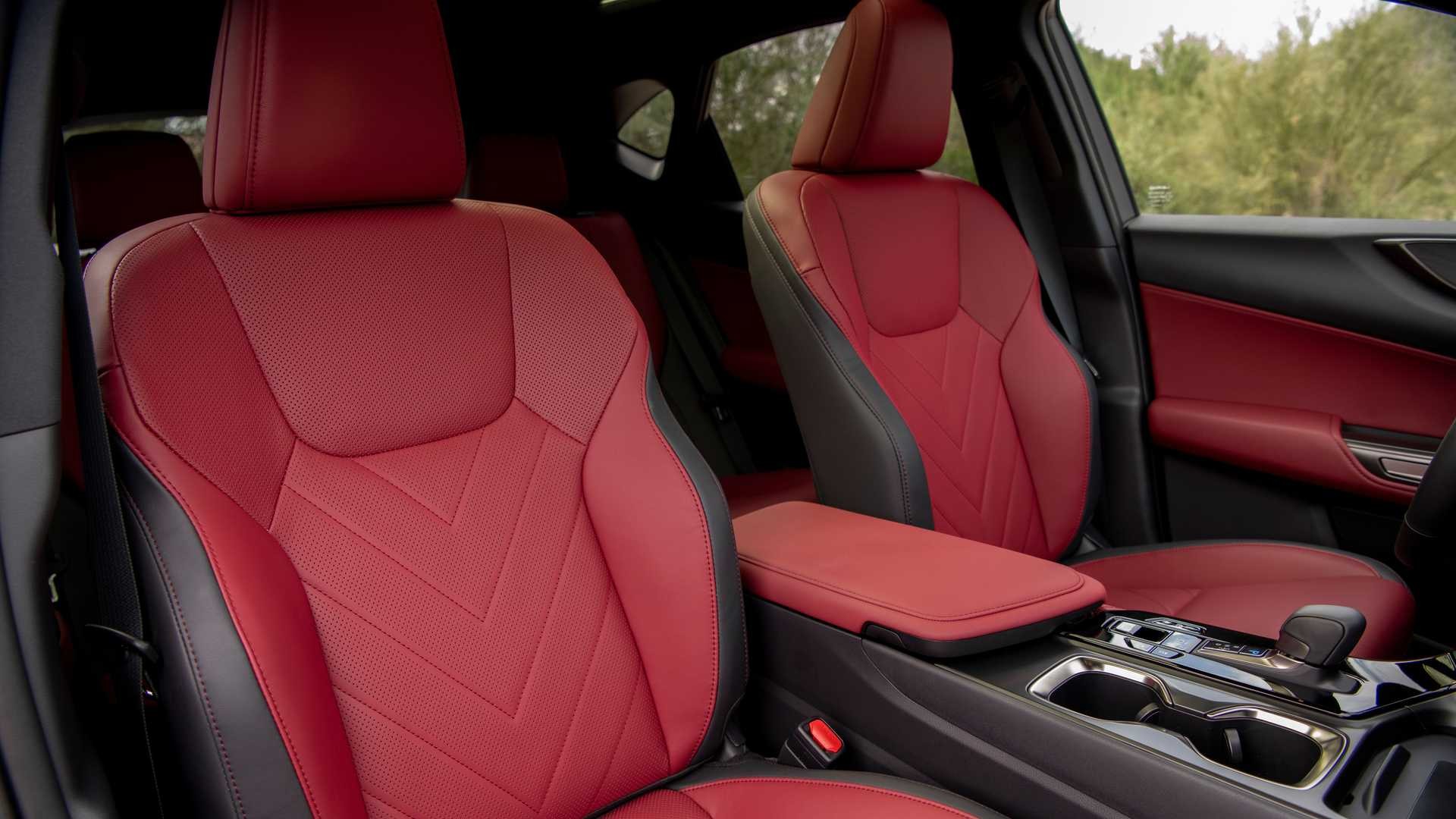 Ghế xe Lexus NX 2022