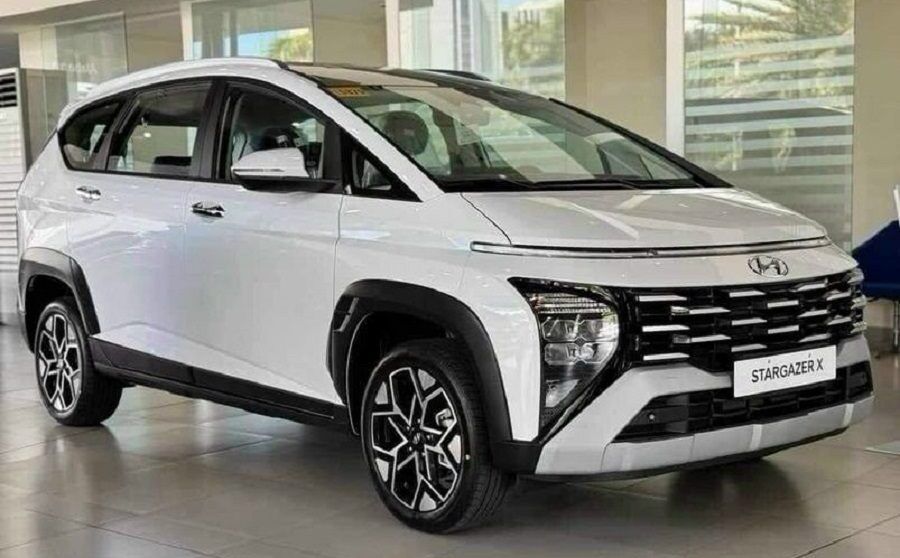 Hyundai Stargazer X - Phân Tích Giá và Điểm Nghi Vấn