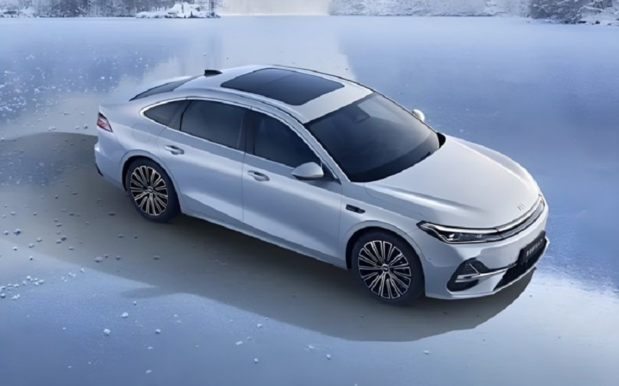 Geely Galaxy A7 Sedan PHEV