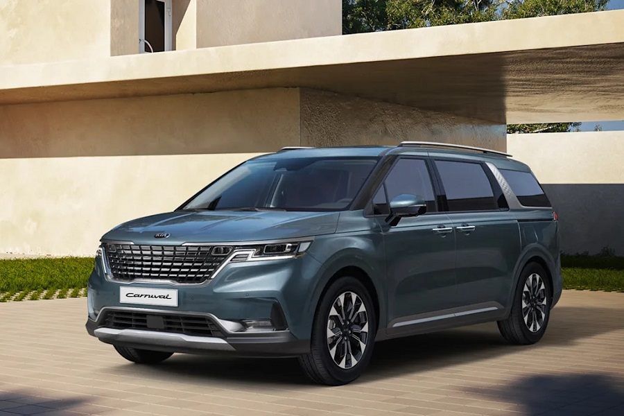 KIA Carnival Hybrid 2024