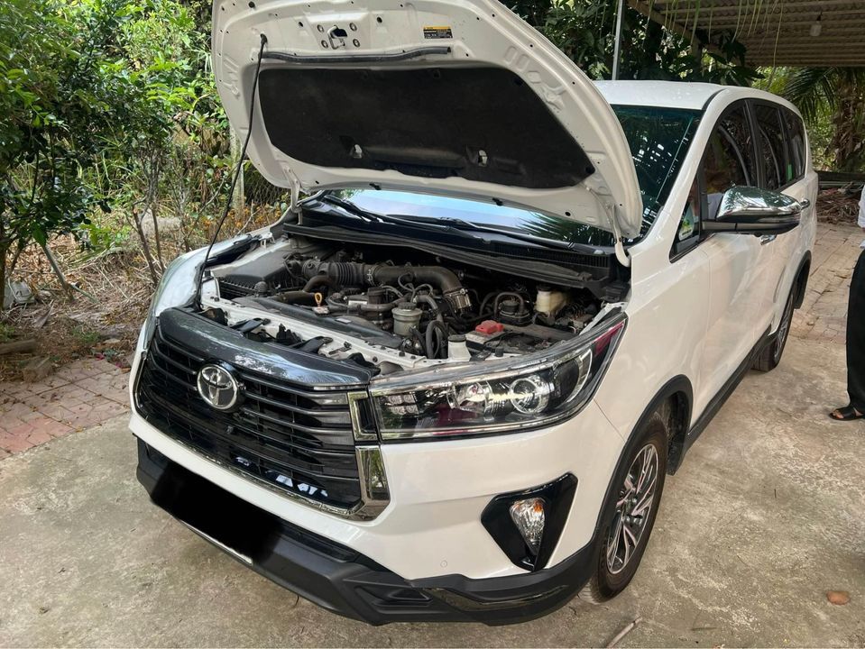 TOYOTA INNOVA VENTURER AT 2022 QUÁ RẺ