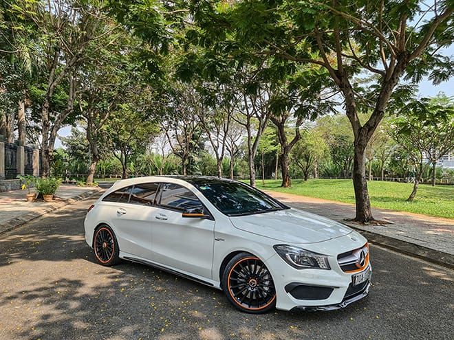 Mercedes-Benz CLA 45 AMG Shooting Brake -3