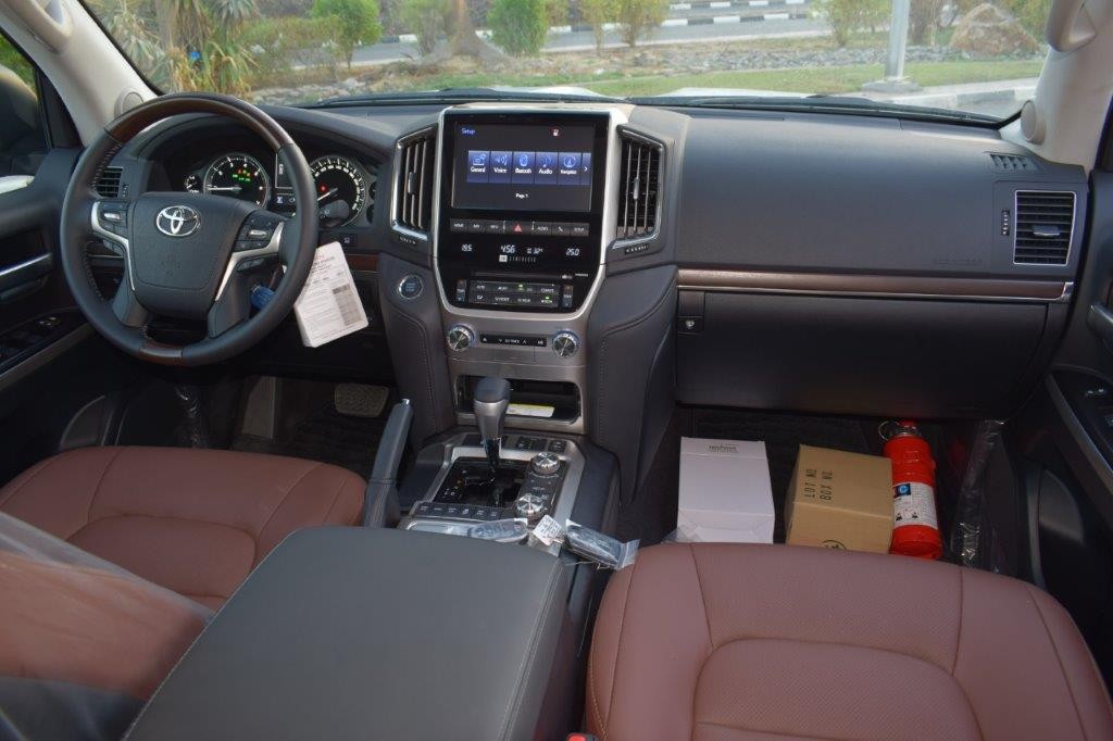 TOYOTA LAND CRUISER 2021-5