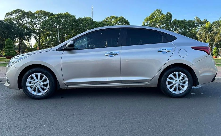 Bán xe cũ Hyundai Accent 2020