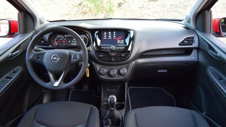 Khoang nội thất tiện nghi và dễ sử dụng