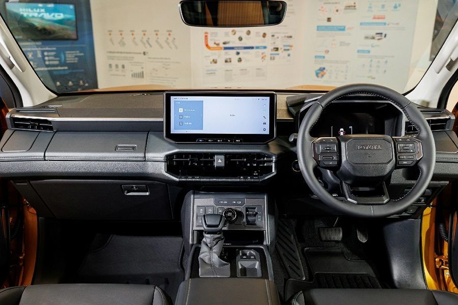 nội thất Toyota Hilux 2026