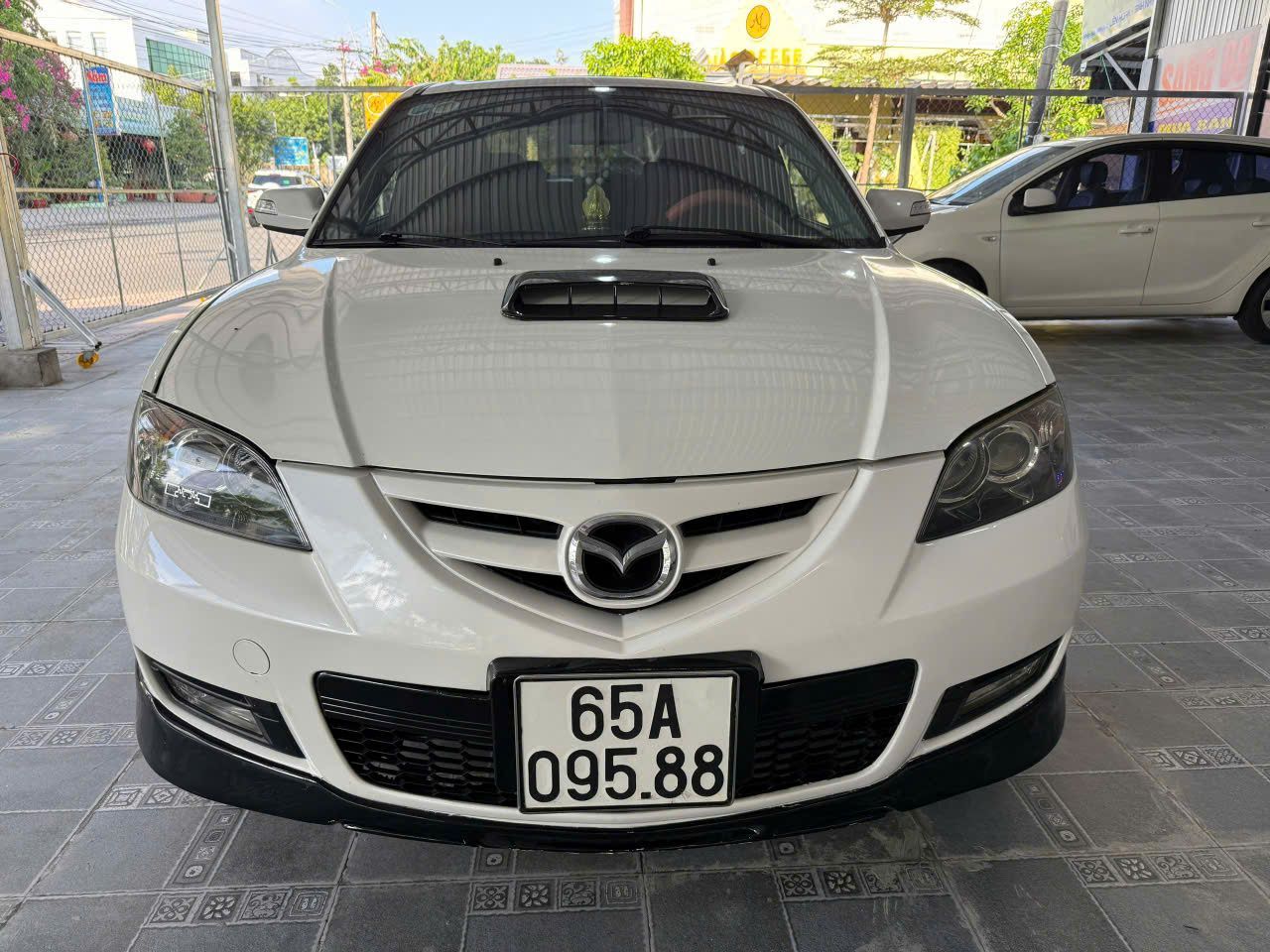 Chính chủ bán xe MAZDA 3  sản xuất năm 2009