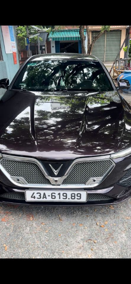 CHÍNH CHỦ CẦN BÁN XE VINFAST LUX 2.0 AT 2021