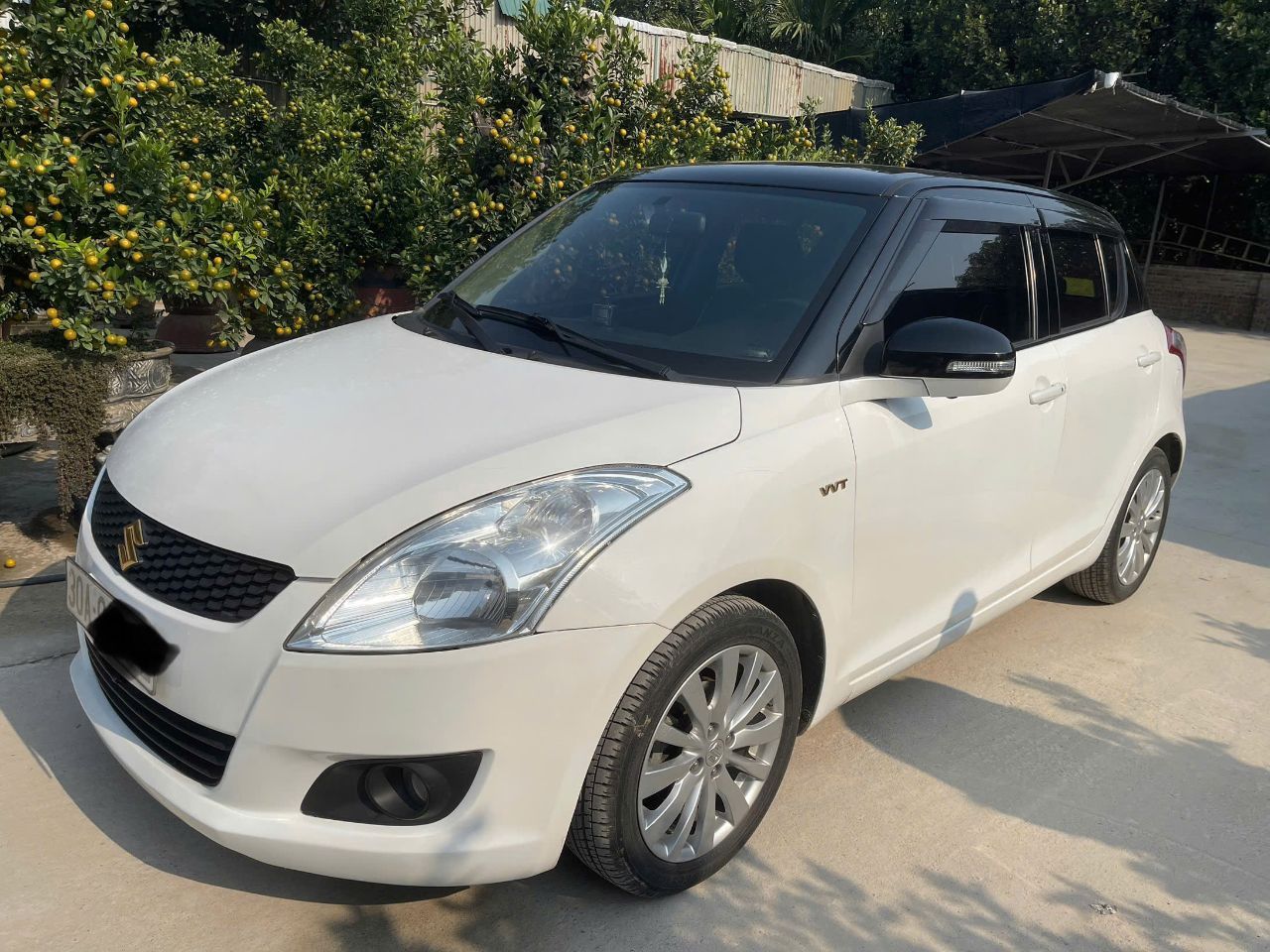 BÁN XE SUZUKI SWIFT LOGO VÀNG - SX : 2016- GIÁ 310 TRIỆU.