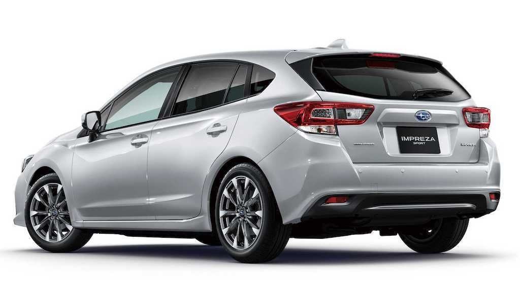 Đuôi xe Subaru Impreza 2021